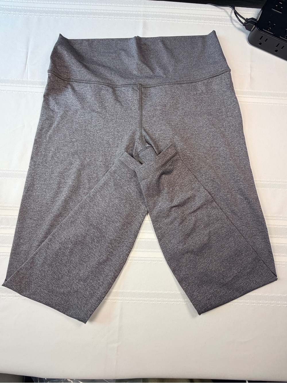 Lululemon Wunder Under High-Rise Tight *Luxtreme 28" - Picture 3 of 6